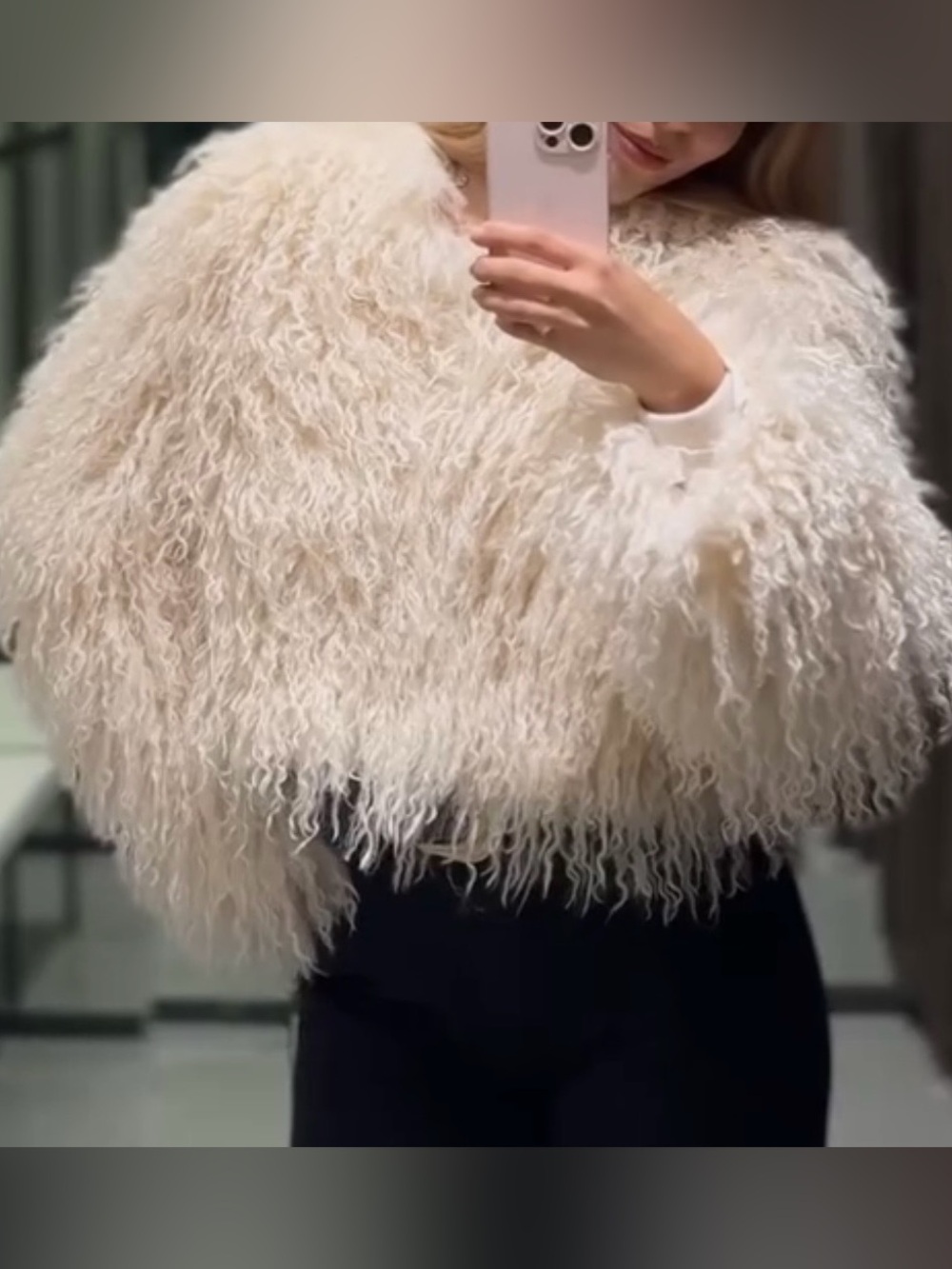 Zara Shaggy Faux Fur Cropped Jacket Cream White Size S
